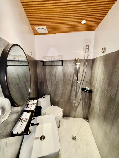 Bathroom 4, Terra Hotel, Kawit