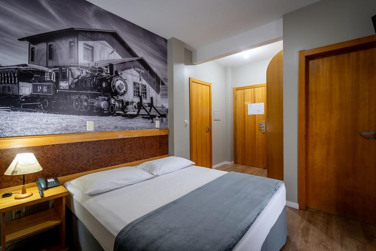 Bedroom 3, Hotel Esplanada, Caçador