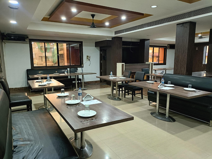 Food & Drinks 4, Hotel Knight Inn Airport, Kamrup
