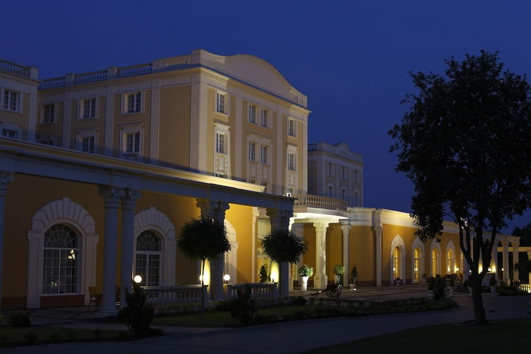 Others 2, Hotel Windsor, Legionowo