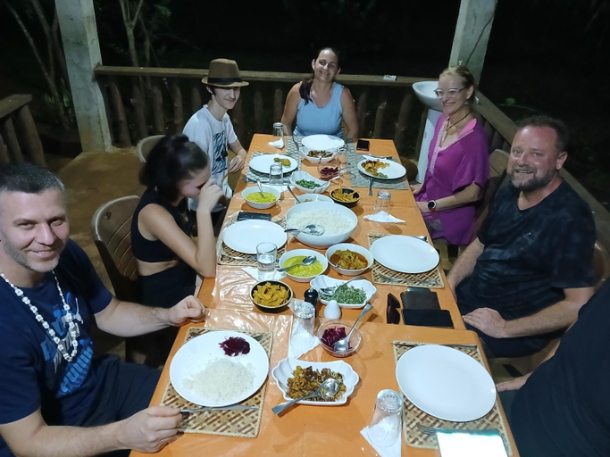 Food & Drinks 4, Sigiri Holiday Villa, Dambulla