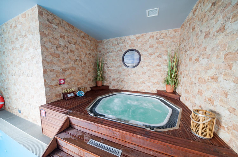 Bathroom, MOTEL S5 Hotel S5 BASEN JACUZZI MYJNIA, Świecie