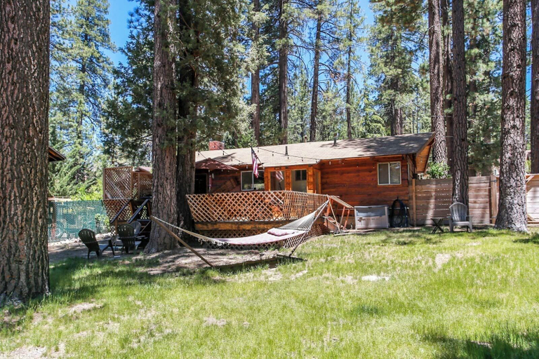 Exterior & Views 2, Little Big Pine, San Bernardino