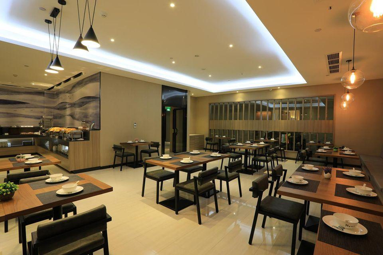 Food & Drinks, Rest Comfort Hotel (Wenzhou Oubei Shuangta Road), Wenzhou