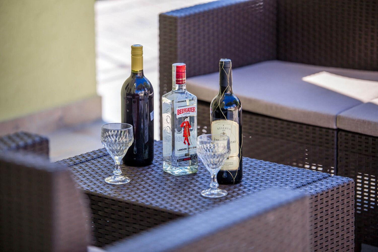 Food & Drinks, Luxury apartments Kostrena with pool 2, Kostrena