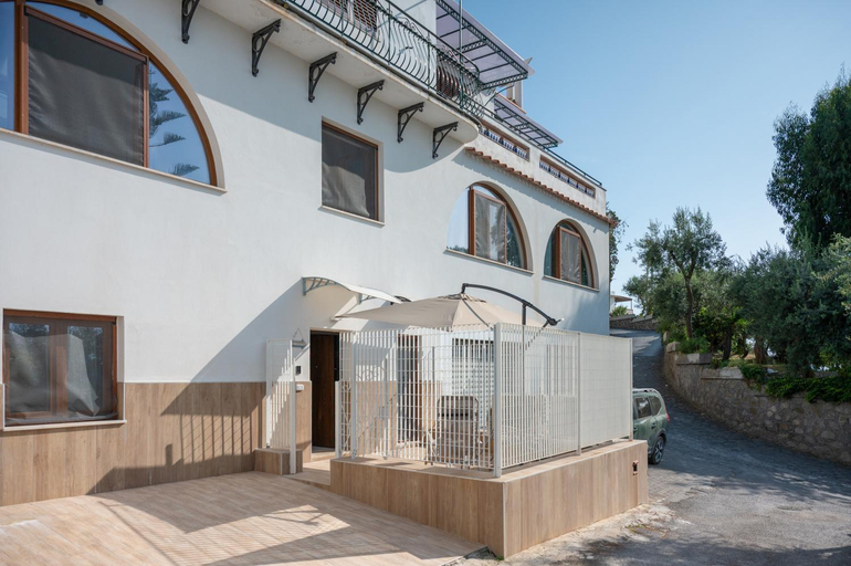 Exterior & Views, Maelle Apartments, Napoli