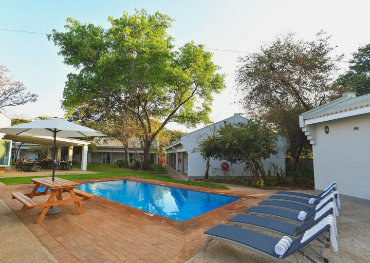 Sport & Beauty 2, PheZulu Guest Lodge., Hwange