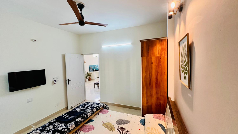 Others 5, Dhyani Residence, Dehradun