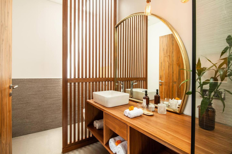 Others 5, Luxury 5bd Villa 5 Min From Berawa Beach, Badung