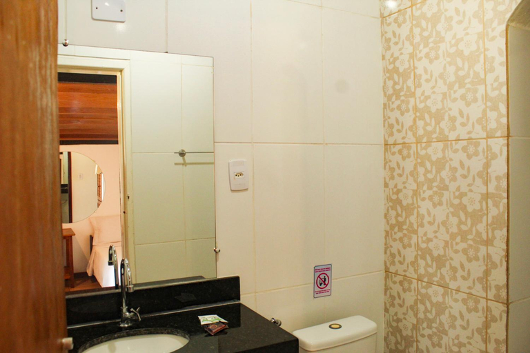 Bathroom 3, Pousada Luar das Aguas, Cairu