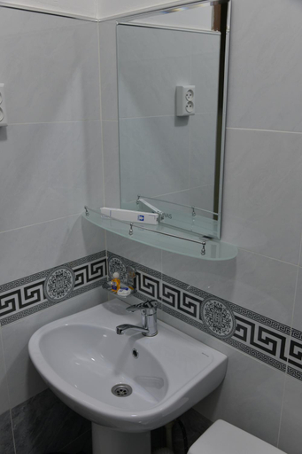 Bathroom 3, Mulberry Hotel, Tashkent City