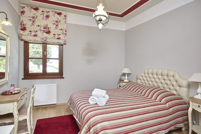Bedroom, Hotel Kastro, Epirus