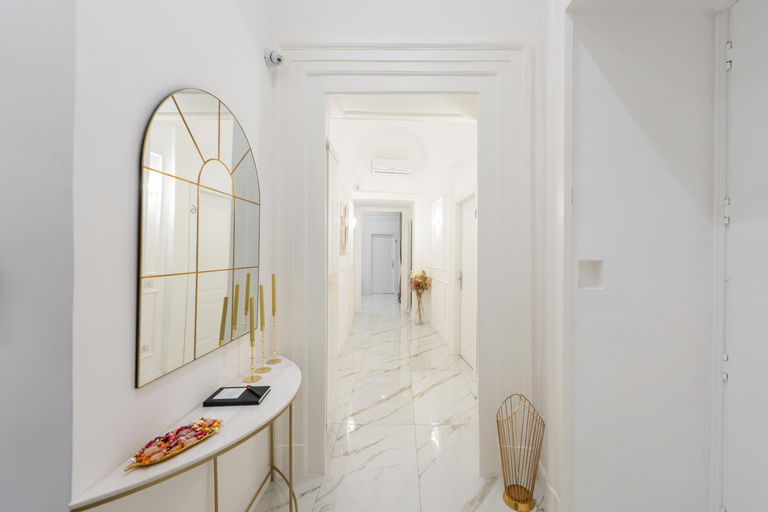 Bathroom 4, Maison Museo, Napoli