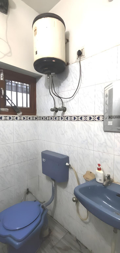 Bathroom 4, Sweet Home,Stay with Maneesha&Ajay 3Rooms Kitchen, Lucknow