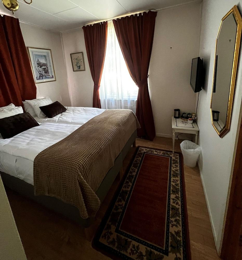 Bedroom 2, Hotell Tussilago i Essunga, Essunga
