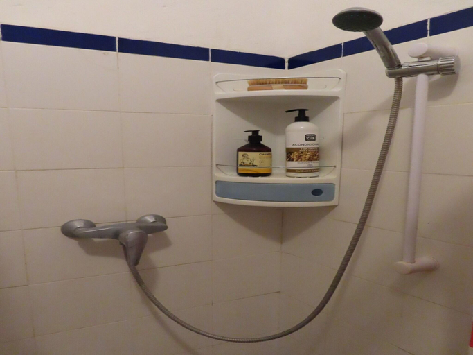 Bathroom 3, Holiday Home in Orgiva with Mountain Views, Granada