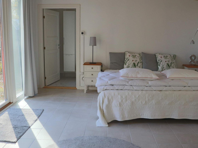 Bedroom 2, person holiday home in SKANES-FAGERHULT, Hässleholm