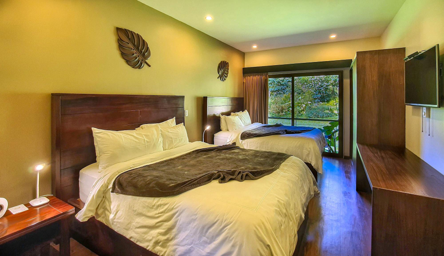 Bedroom 3, El Silencio Lodge & Spa Costa Rica, Valverde Vega