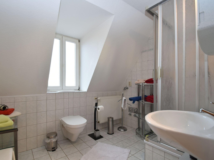 Bathroom 1, Comfort in Central Ballenstedt, Harz