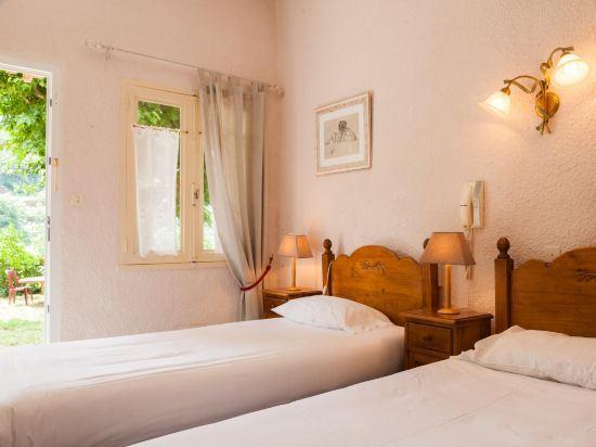 Others 4, Logis Hotel Restaurant la Corniche des Cevennes, Gard