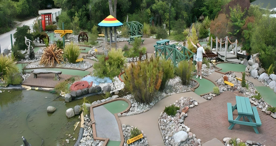 Others 4, Westport Kiwi Holiday Park, Buller