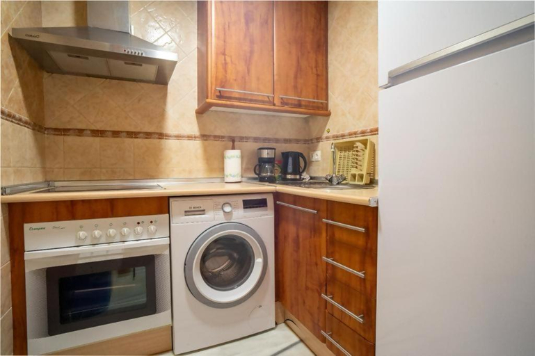 Others 2, CYV - Fun, beach & relax 1 bed 1 bath, Málaga