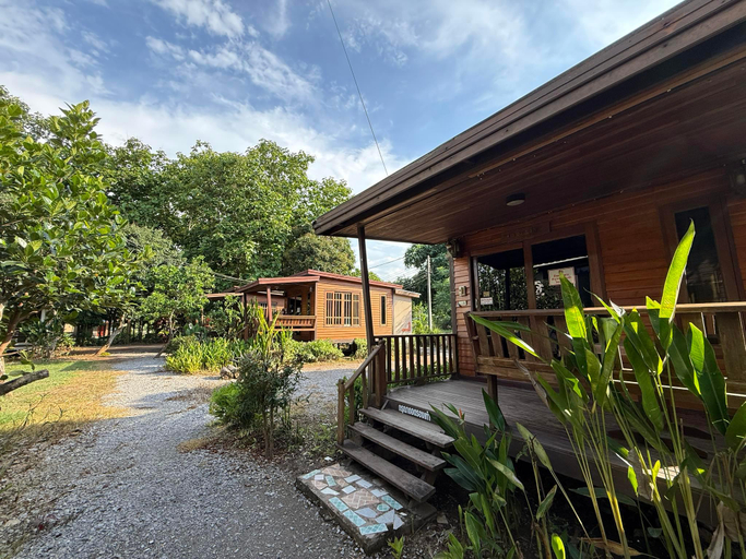 Exterior & Views 1, Baan Kumnun Resort, Chiang Khan