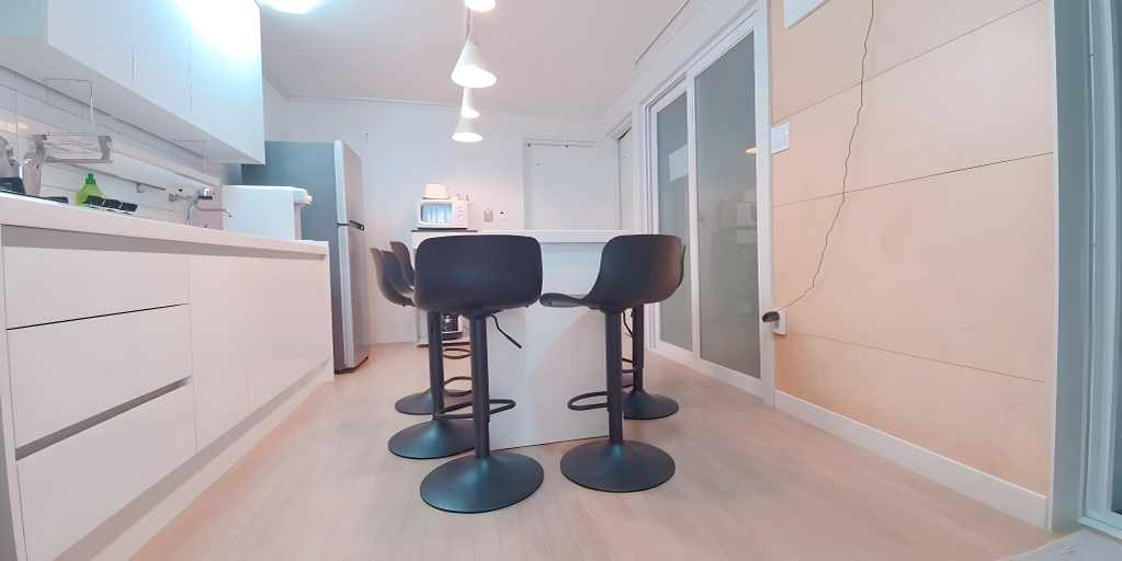 Others 3, Party!big TV.hongik univ stn, 4beds, 1st floor[16], Mapo