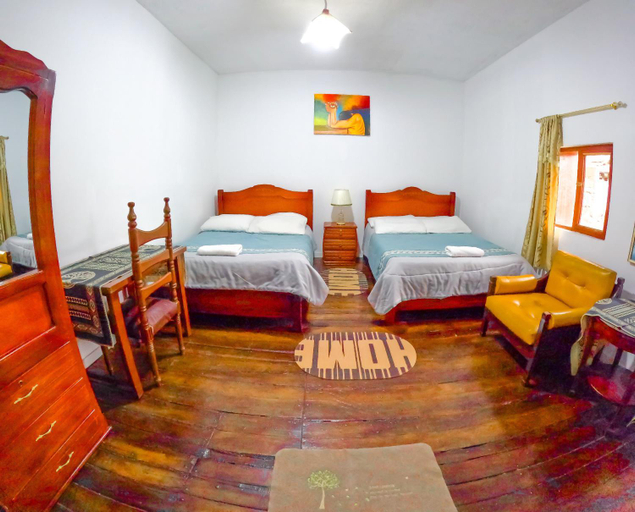 Bedroom 2, Colonial House Inn, Quito