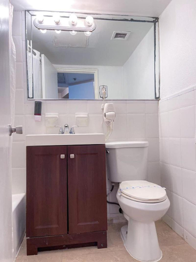 Bathroom 5, Casablanca On The Ocean, Miami-Dade