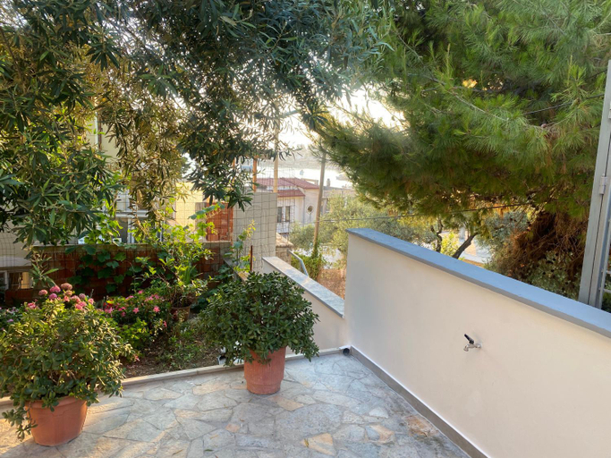 Others 3, Hajdini Apartament & Studios, Sarandës