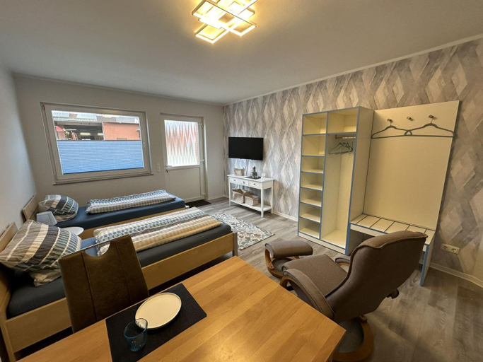 Others 5, Apartment Schorre, Herford