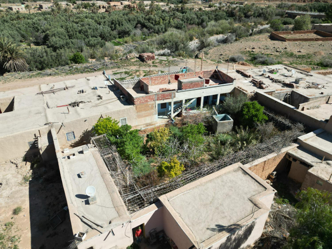 Others 4, gite d'etape ziz oasis, Errachidia