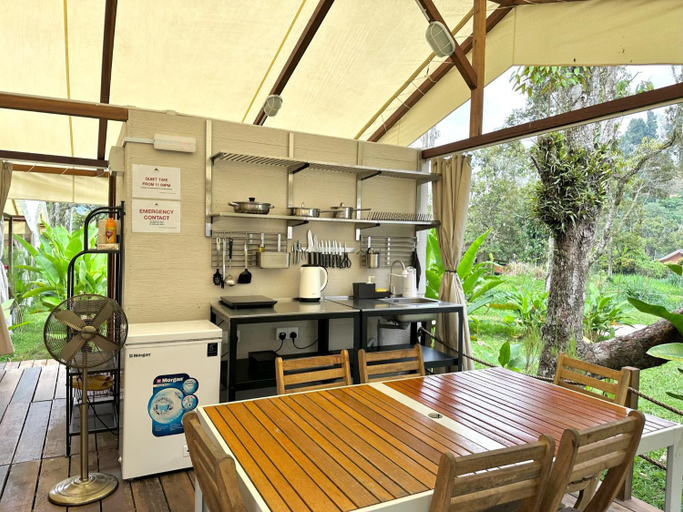 Food & Drinks 4, Canopy Villa Nuang Hill, Bentong