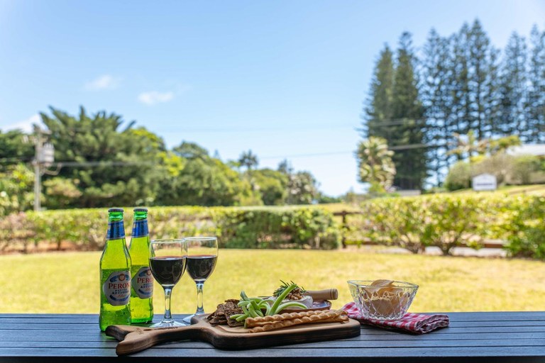 Food & Drinks 5, Pitcairn House, Waitakere