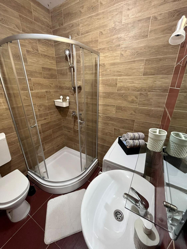 Bathroom 2, Sunny apartments