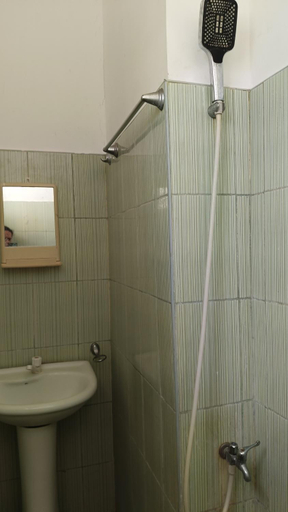 Bathroom 3, James Homestay, Siquijor