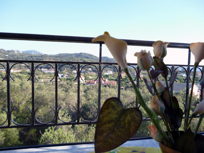 Others 5, Villa Helen, Ionian Islands