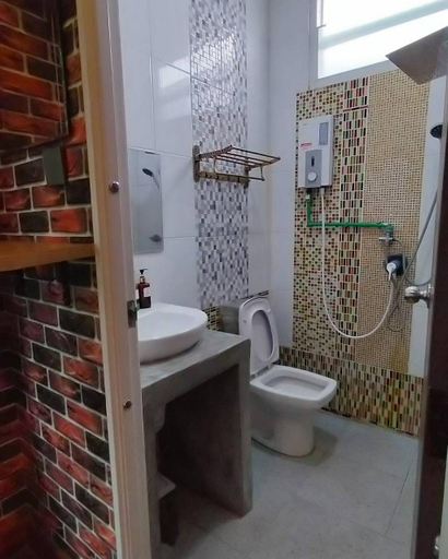 Bathroom 3, Oresort Resort, Muang Surin