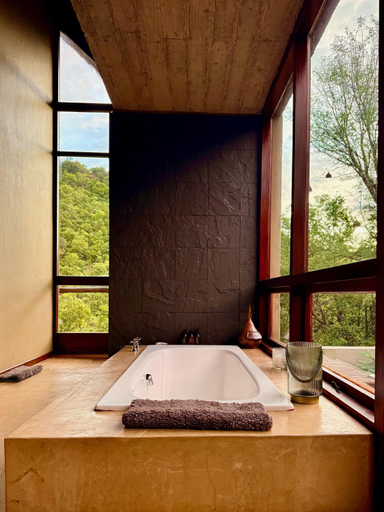 Bathroom 3, The Riverine Lodge, Waterberg