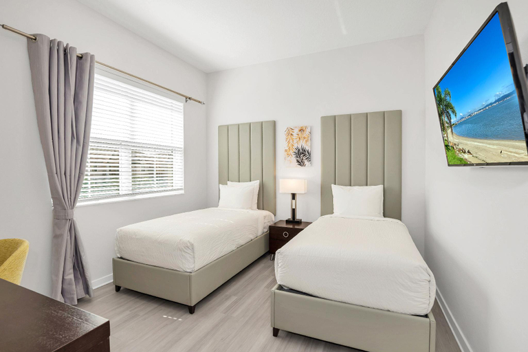 Bedroom 3, Newly Renovated Condo w/FREE Resort Access, Orange