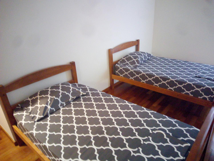 Others 2, Costa Lodges, Shared rooms, Santa Cruz