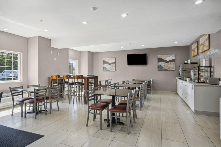 Food & Drinks 4, Sonesta Essential Hotels & Suites Kansas City/Blue Springs, Kansas City