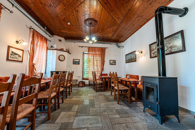 Food & Drinks 3, Heliodora, Thessaly