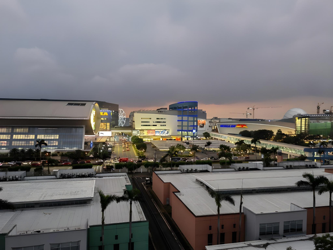 Others 4, Sea Residences Condotel by Mavis C., Pasay City