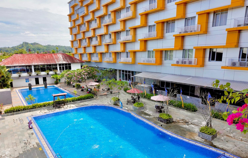 Exterior & Views 5, Vega Prime Hotel & Convention, Sorong