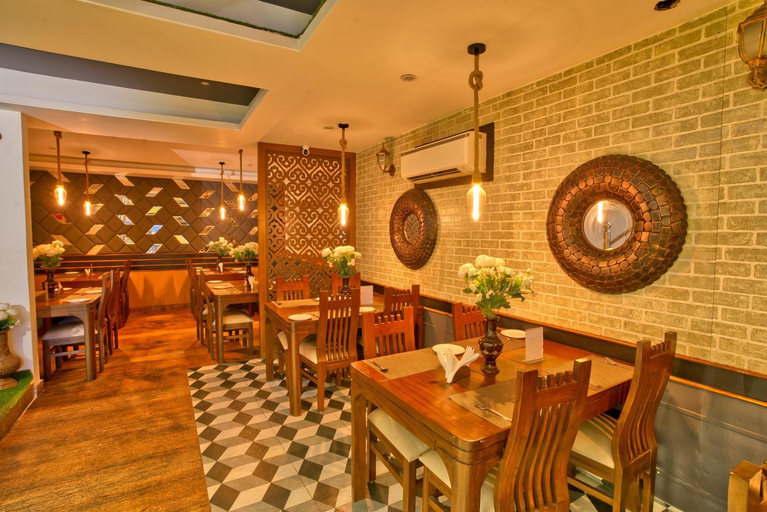 Food & Drinks 2, Height View Residency, Dehradun