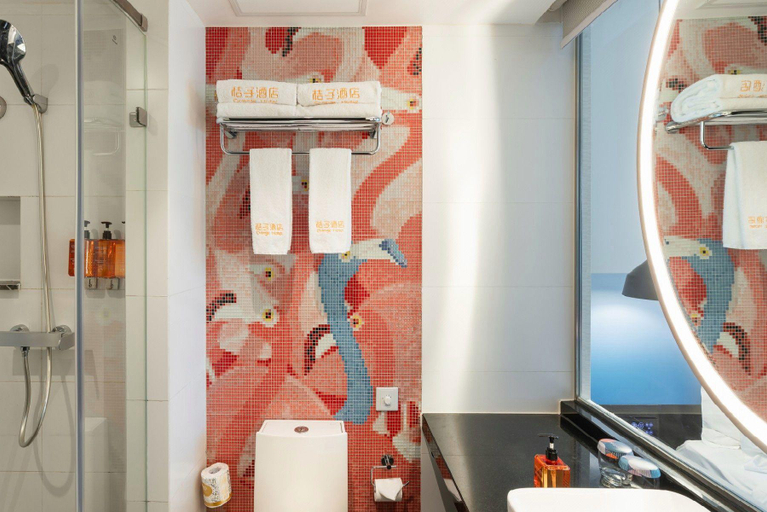 Bathroom 3, Orange Hotel Tianhe Gangding Metro Station, Guangzhou