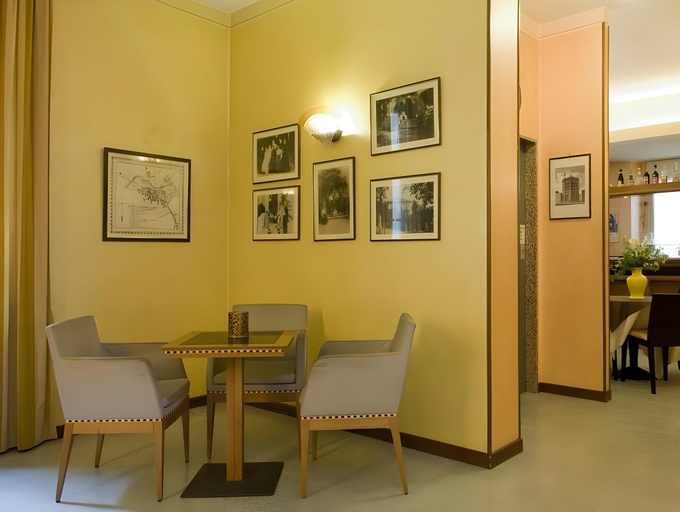 Food & Drinks 5, Hotel Giglio, Parma