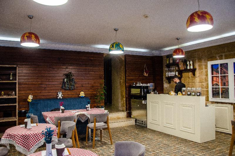 Food & Drinks 3, Old Stone, Baku